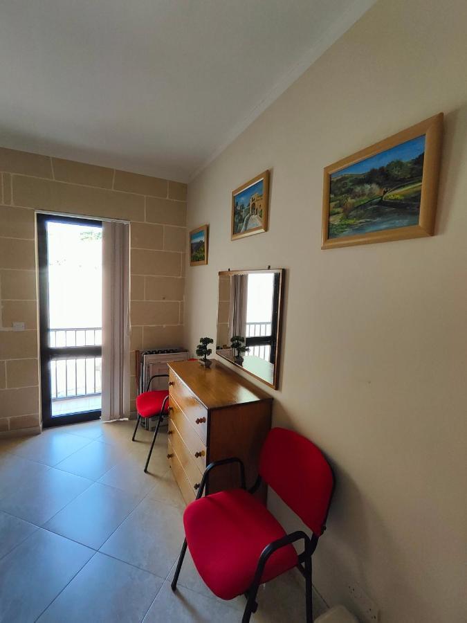 Seaview Apartment Zebbug  Buitenkant foto