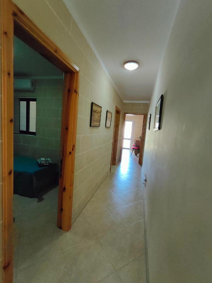 Seaview Apartment Zebbug  Buitenkant foto
