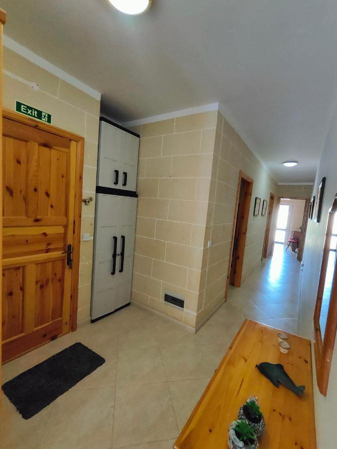 Seaview Apartment Zebbug  Buitenkant foto